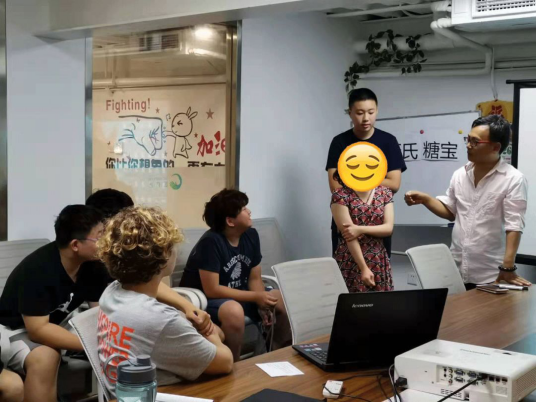 图片关键词